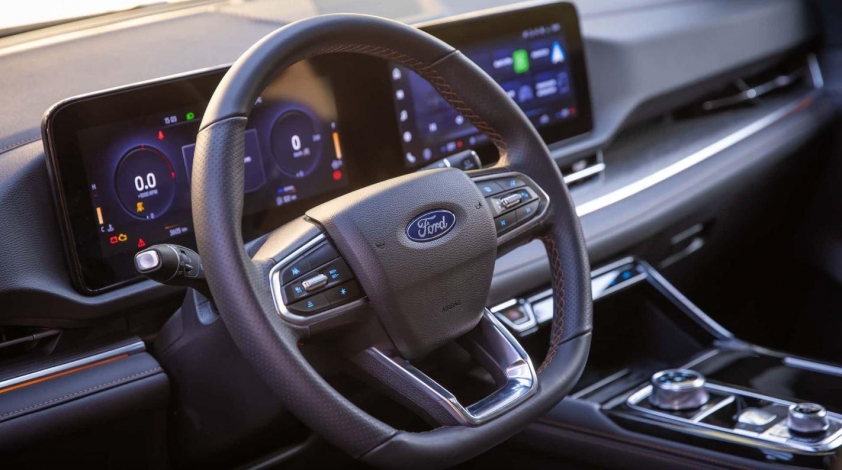 Tiện nghi và công nghệ trên Ford Territory 2025