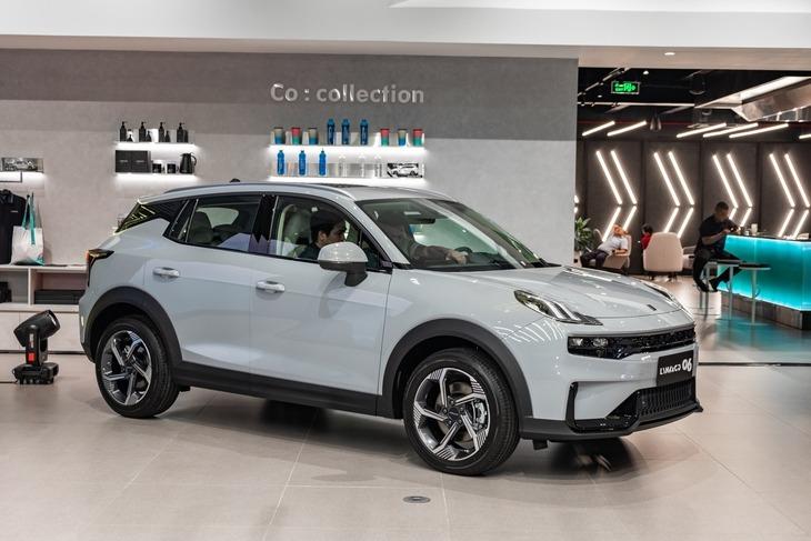 Lynk & Co 06 kích thước và thiết kế
