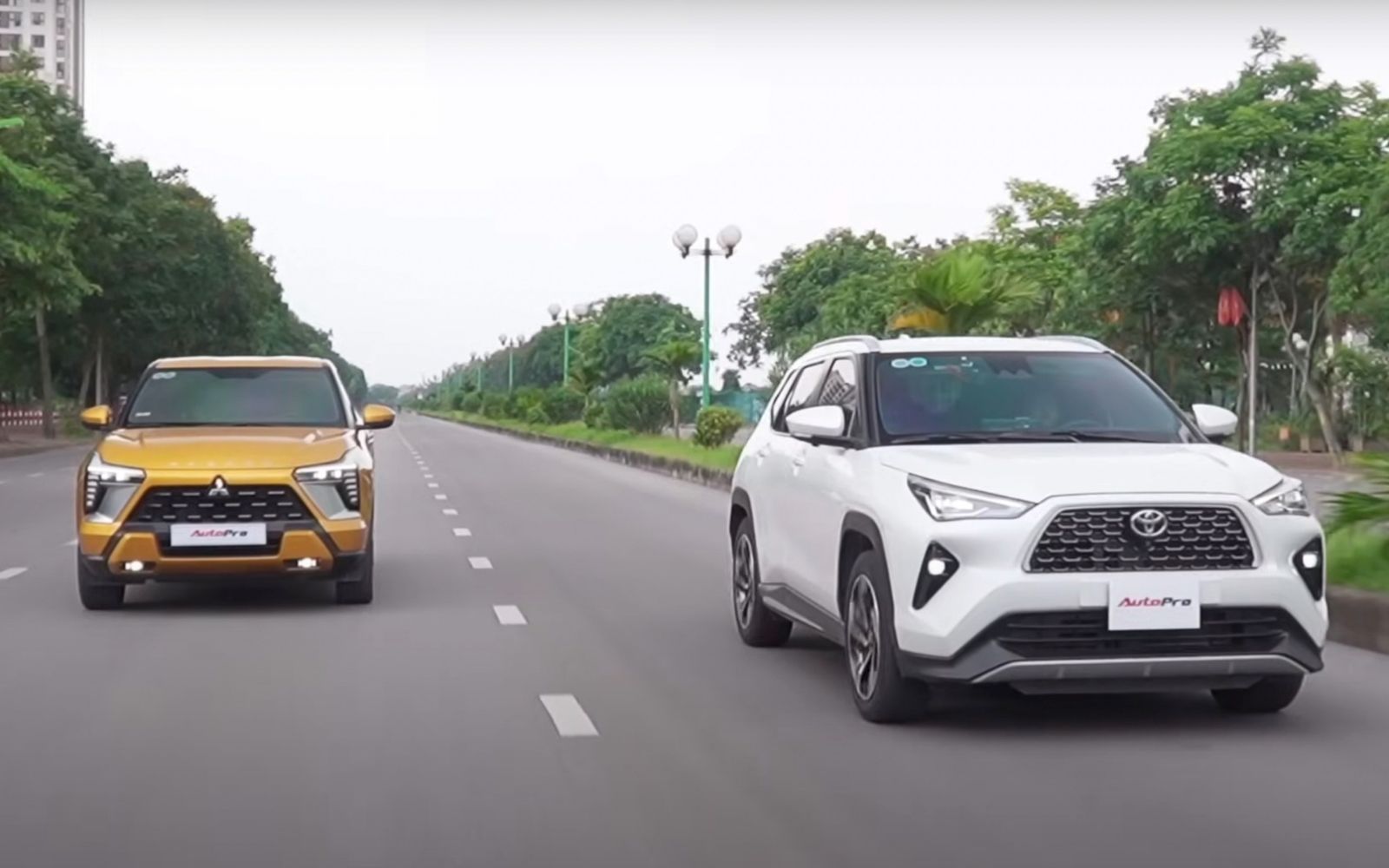 Toyota Yaris Cross và Mitsubishi Xforce cạnh tranh doanh số