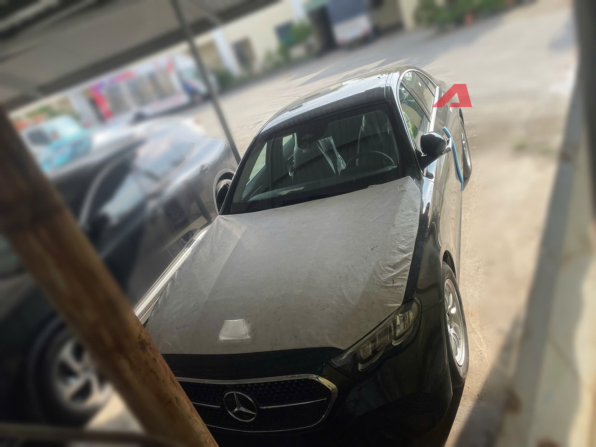 Mercedes-Benz E-Class thế hệ mới bị bắt gặp tại Hà Nội