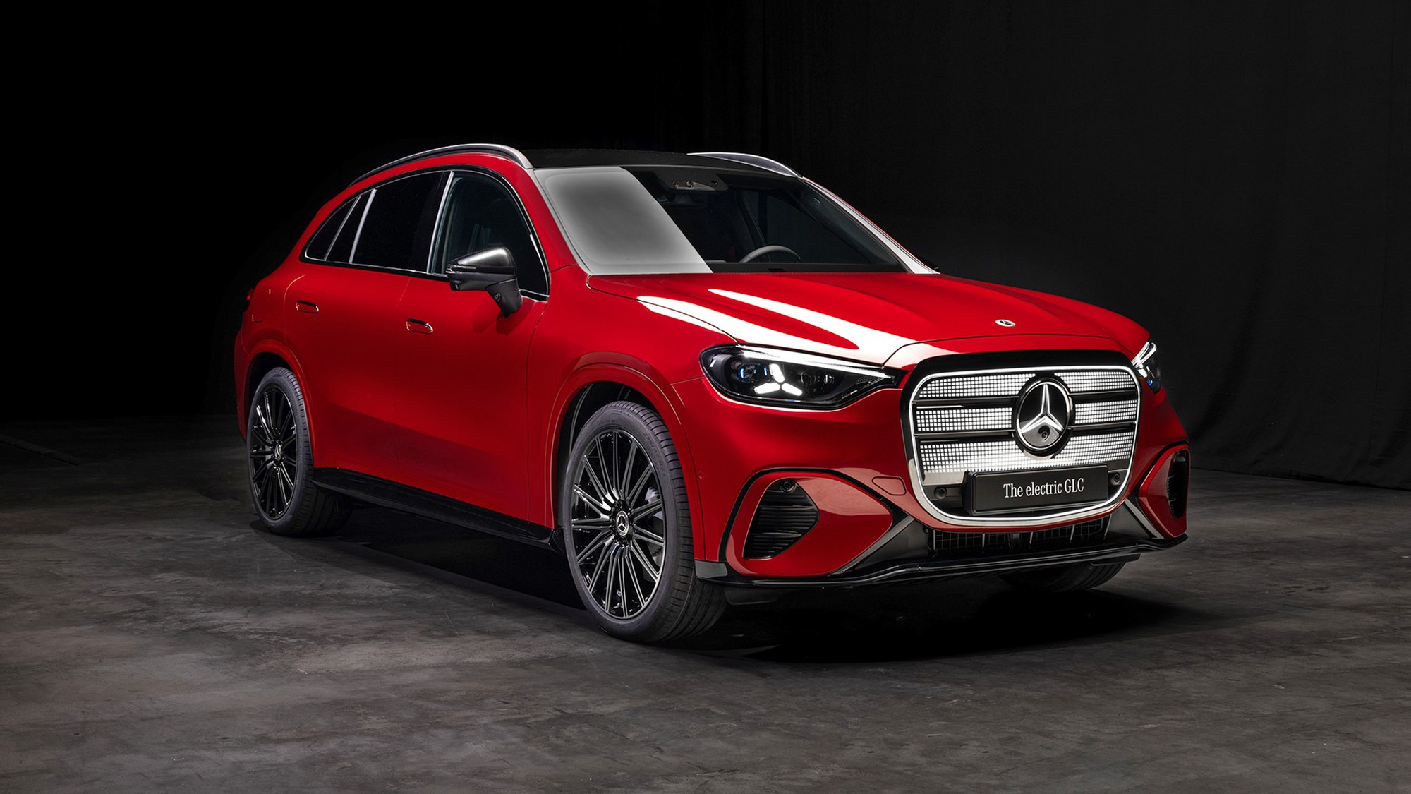 Các góc nhìn khác về Mercedes-Benz GLC EQ