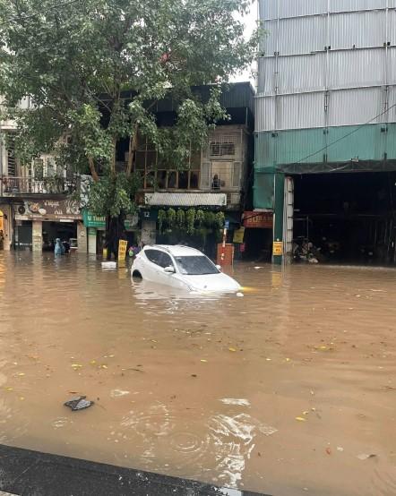 Chuyên gia tư vấn về bảo hiểm vật chất ô tô