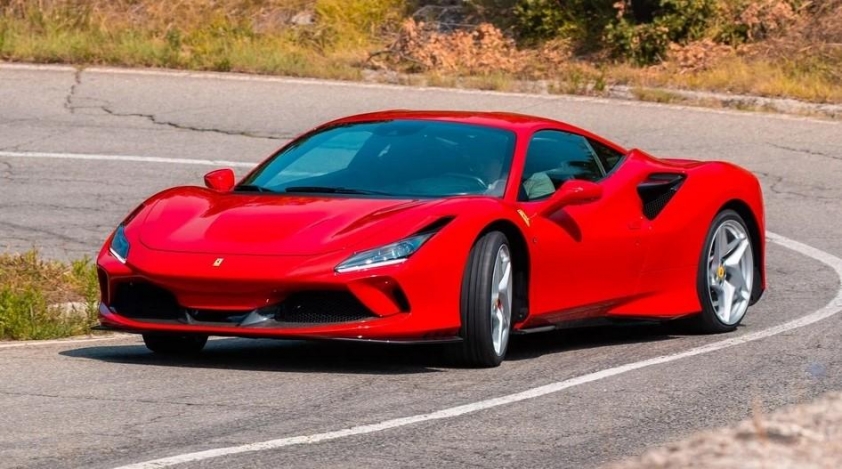 Ferrari F8 Tributo - siêu xe thể thao nổi bật