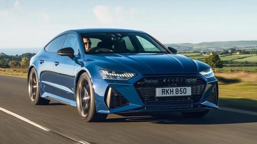 Audi RS7 coupe thể thao mạnh mẽ
