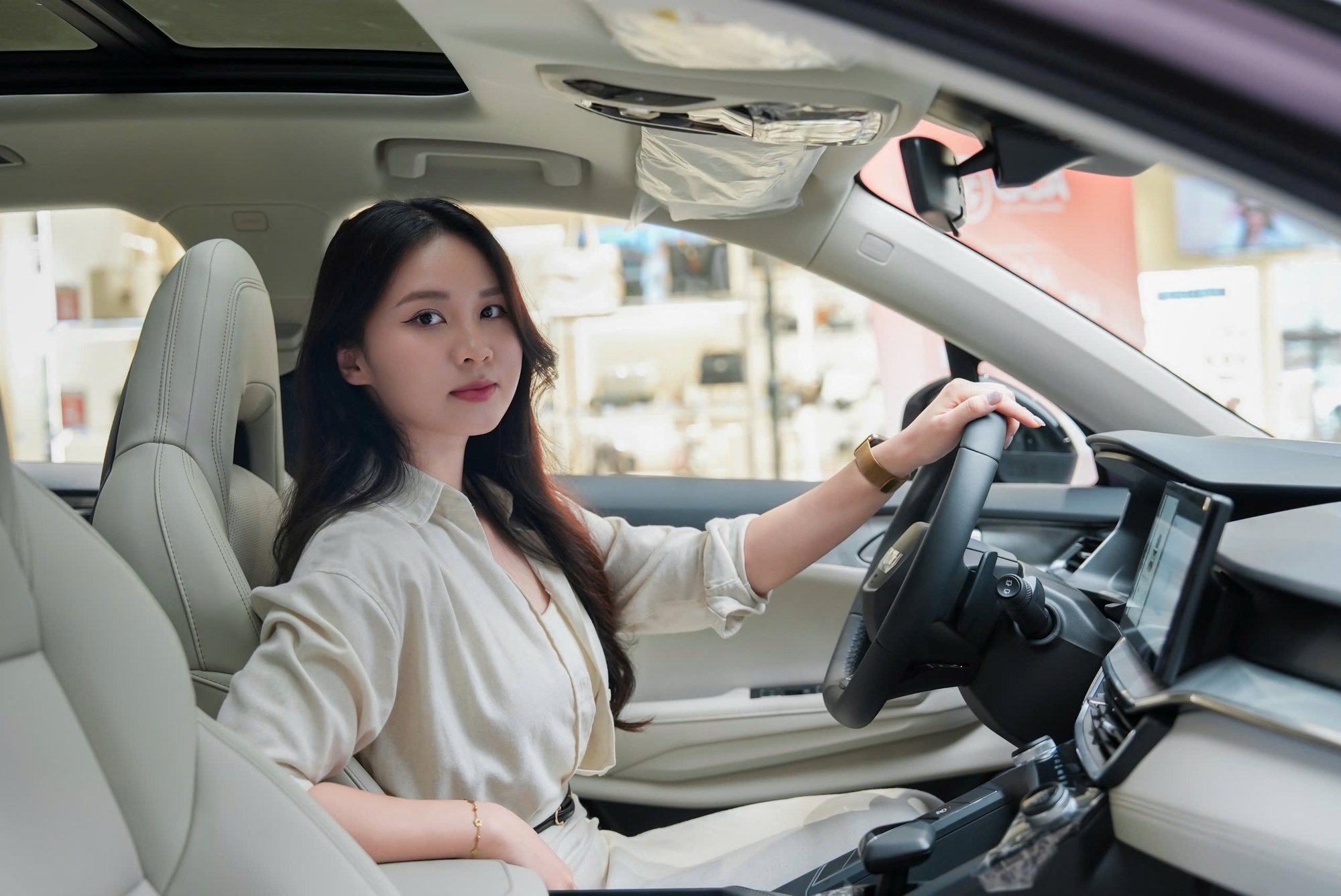 Bảo dưỡng xe Lynk & Co 06