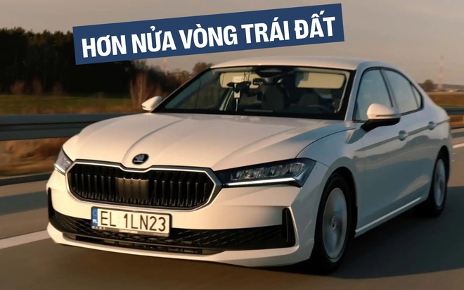 Chiếc Skoda Superb trên hành trình chạy dài