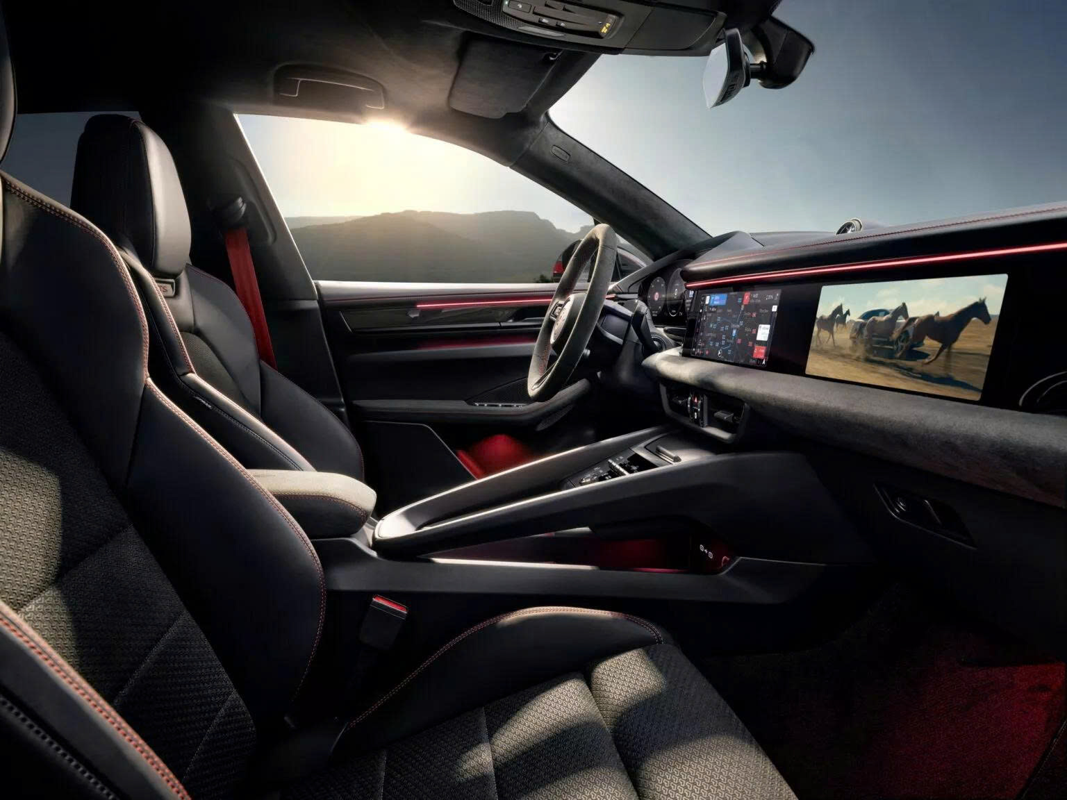 Toàn cảnh nội thất hiện đại của Porsche Macan GTS điện