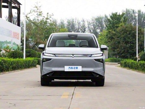 SUV Venucia VX6 với thiết kế ngoại thất hiện đại