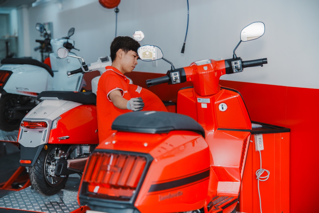 Showroom chính hãng tại TP.HCM