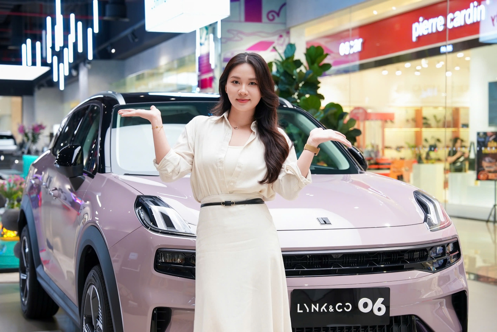 Lynk & Co 06 trong thời gian sử dụng