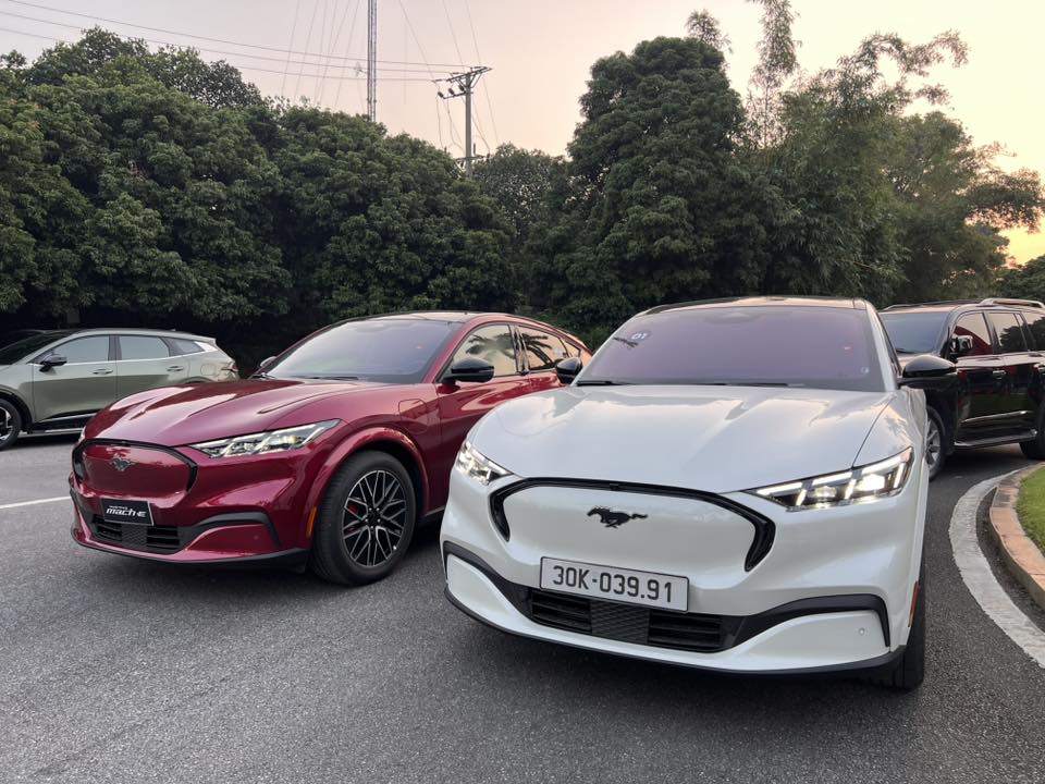 Xe điện Mustang Mach-E đã ra biển số tại Hà Nội