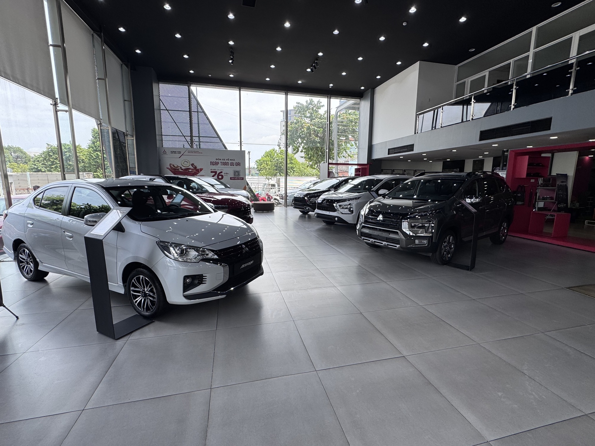 Nhiều mẫu xe xăng có doanh số giảm mạnh trong tháng 9 vừa qua