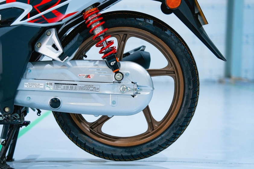 Honda Wave 125 R Special Edition Profender 3 Giảm xóc Profender phía sau xe