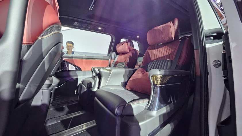 Nội thất MPV cao cấp