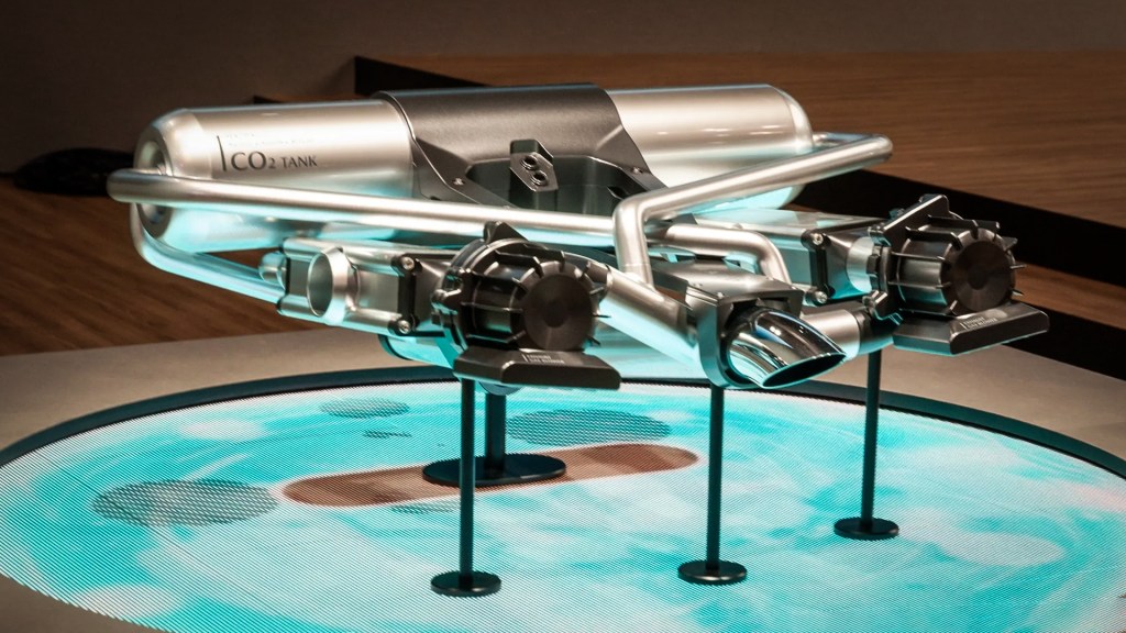 Mô hình động cơ kết hợp nhiên liệu tảo và thu hồi CO2