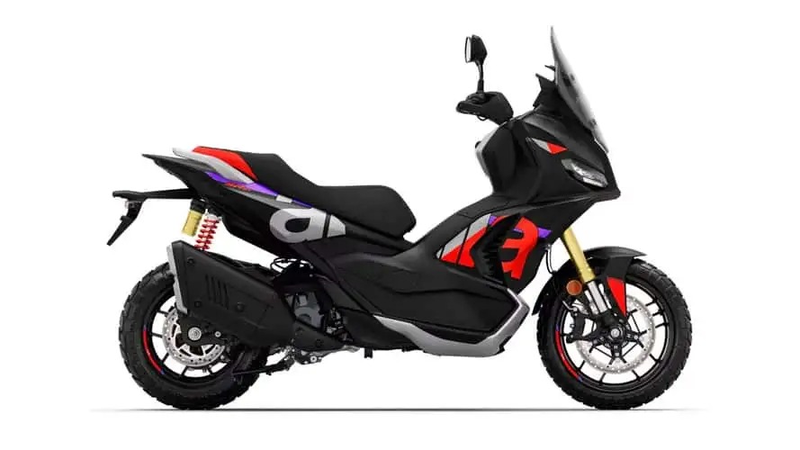 Đèn pha LED ba cụm trên Aprilia SR GT 400