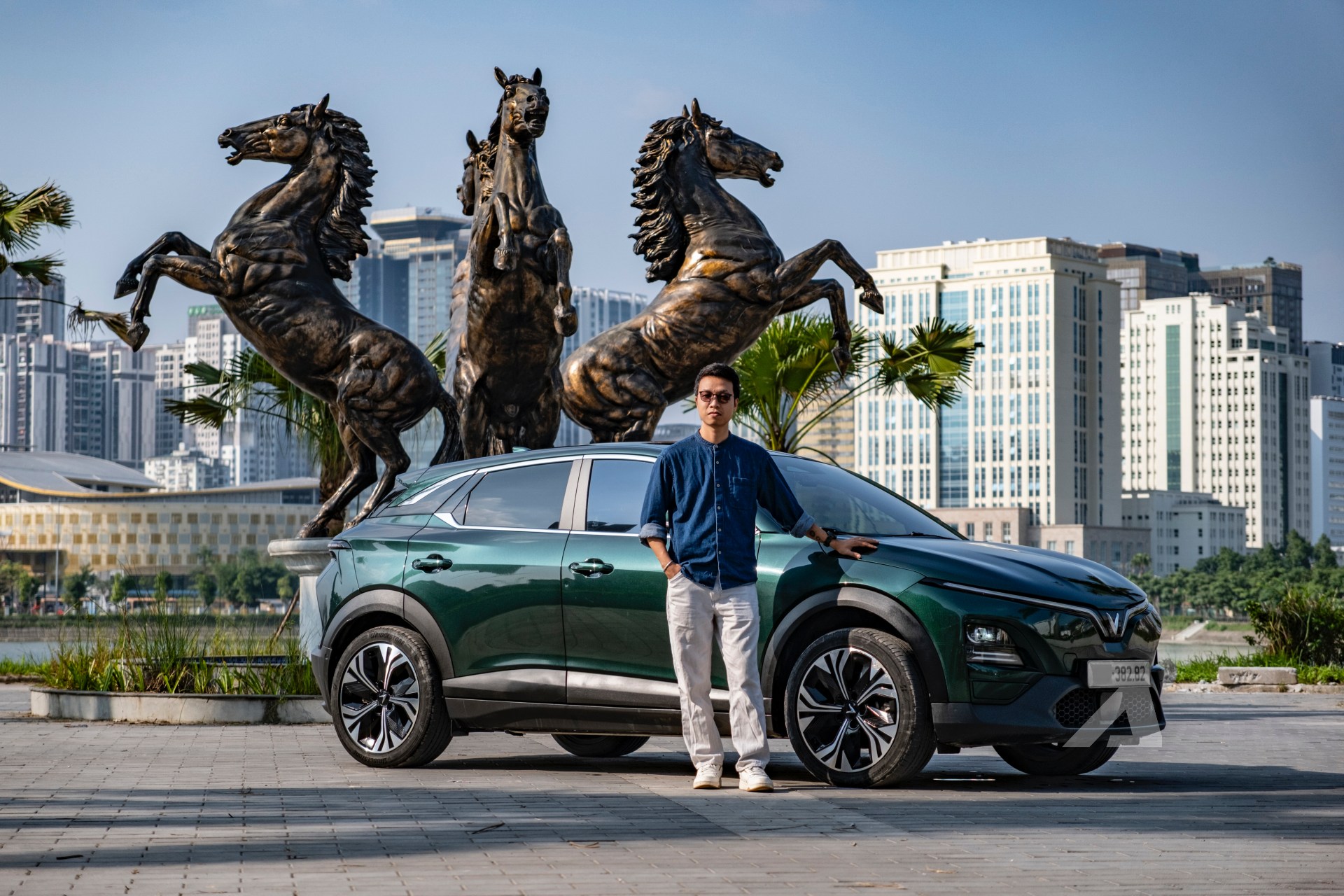 Chiếc VF 6 nhỏ gọn, linh hoạt phục vụ di chuyển trong phố và đi phượt