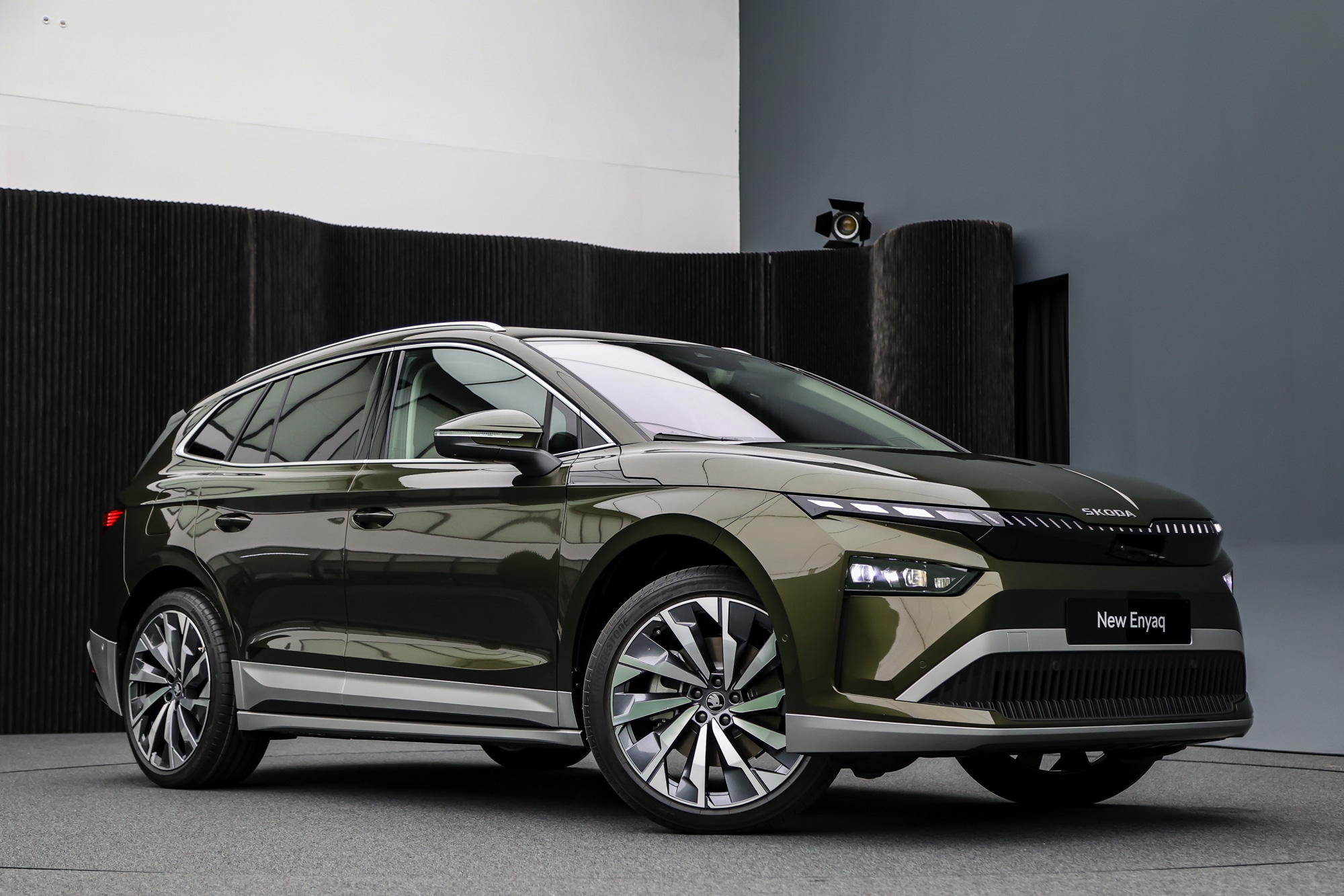 Thiết kế ngoại thất mới của Skoda Enyaq 2025 Ngoại thất bản nâng cấp của Enyaq