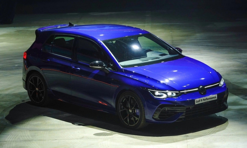 Volkswagen Golf R Performance