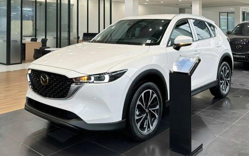 Mazda CX-5 ưu đãi lớn giảm giá dưới 700 triệu đồng