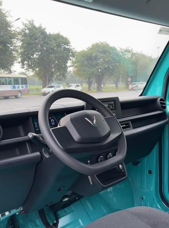 Nội thất thực dụng với bảng điều khiển đơn giản