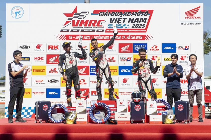 Nhà vô địch hệ NSF250 Nguyễn Nhật Huy chiến thắng chung cuộc NSF250