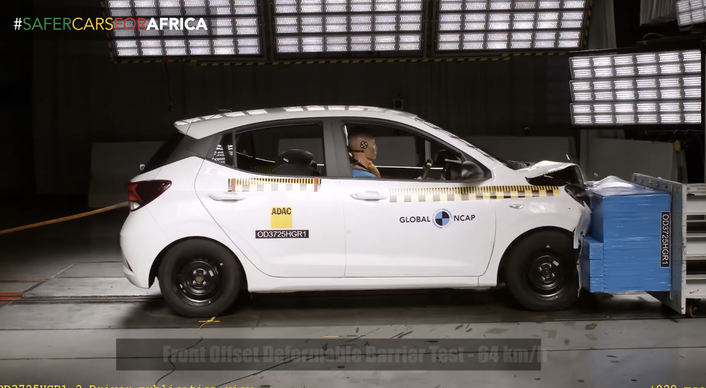 Kết cấu sàn xe bị đánh giá không ổn định Sàn xe Hyundai Grand i10 sau thử nghiệm