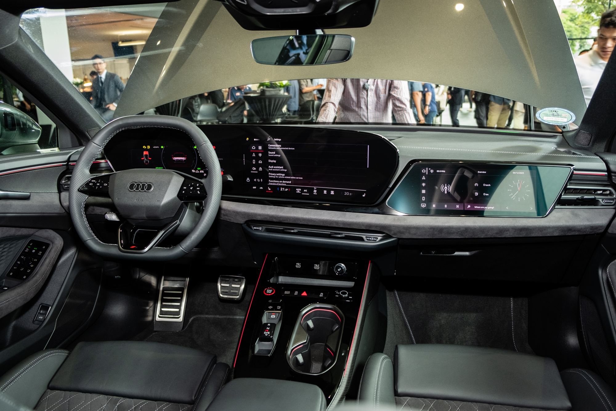 Màn hình cảm ứng trung tâm lớn trên Audi A6