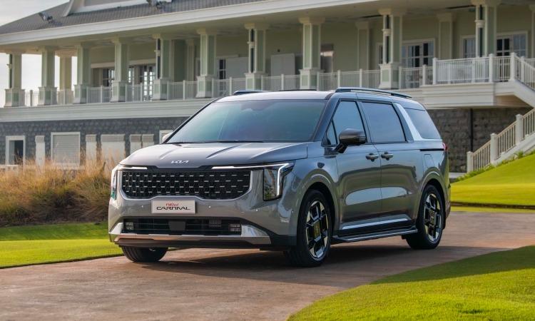 MPV Kia Carnival Hybrid